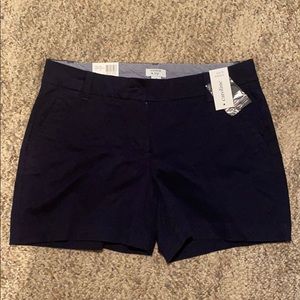 NWT Crown & Ivy Navy Size 4 shorts